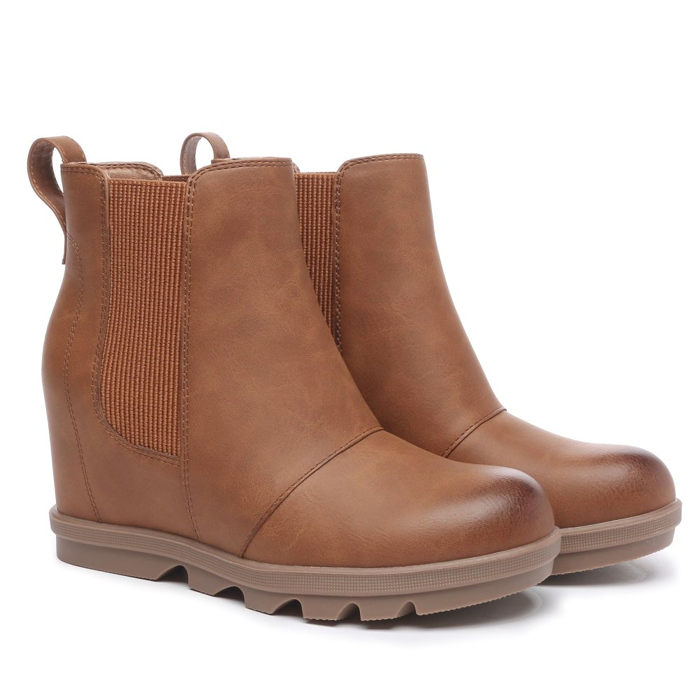 Athlefit Hidden Wedge Chelsea Boot in Brown