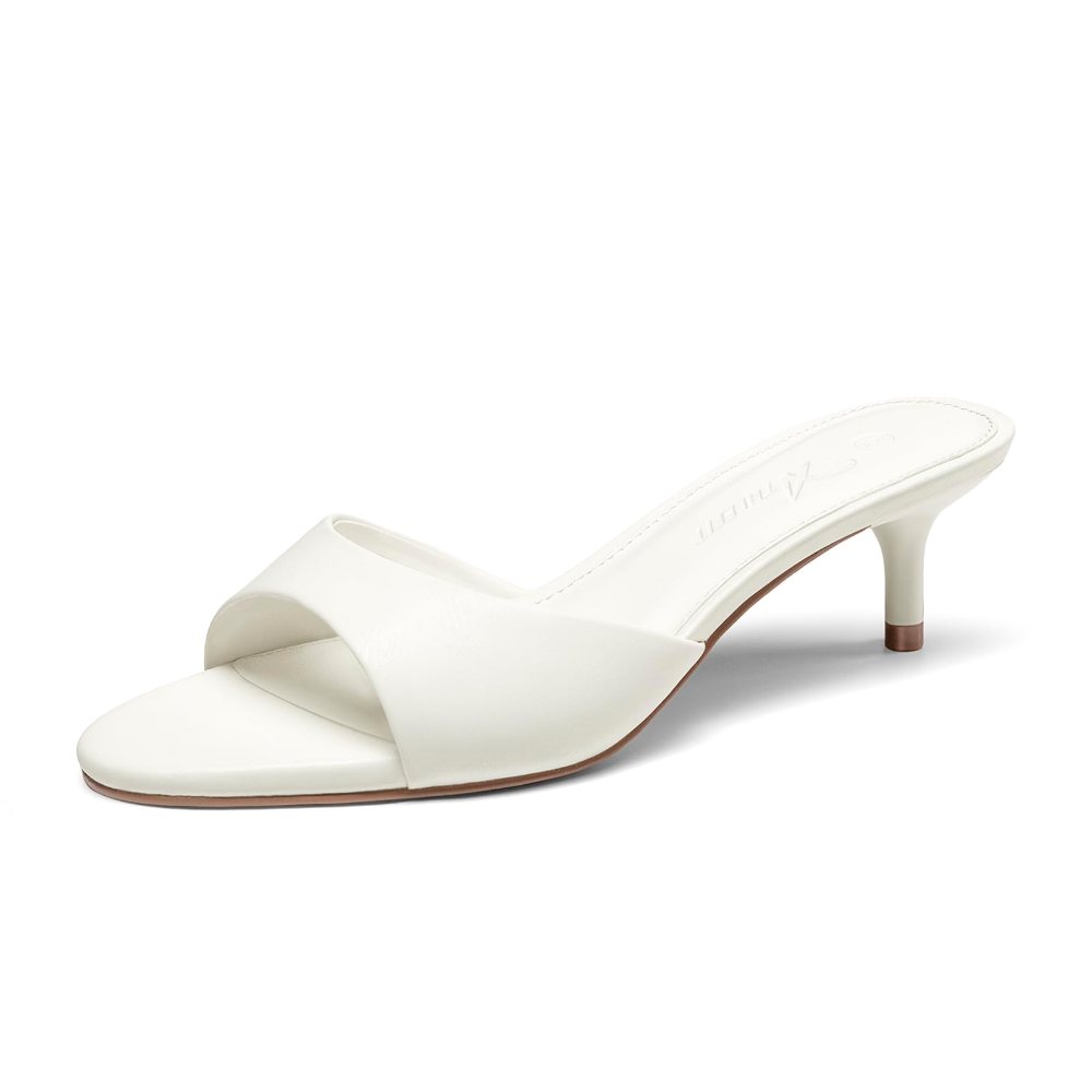Athlefit Patent Kitten Heel Slide in Beige
