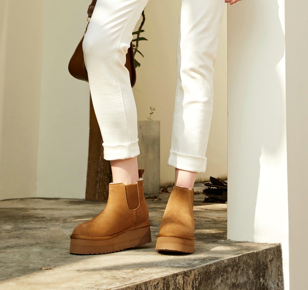 Athlefit Faux Fur Lined Platform Snow Boot, second view